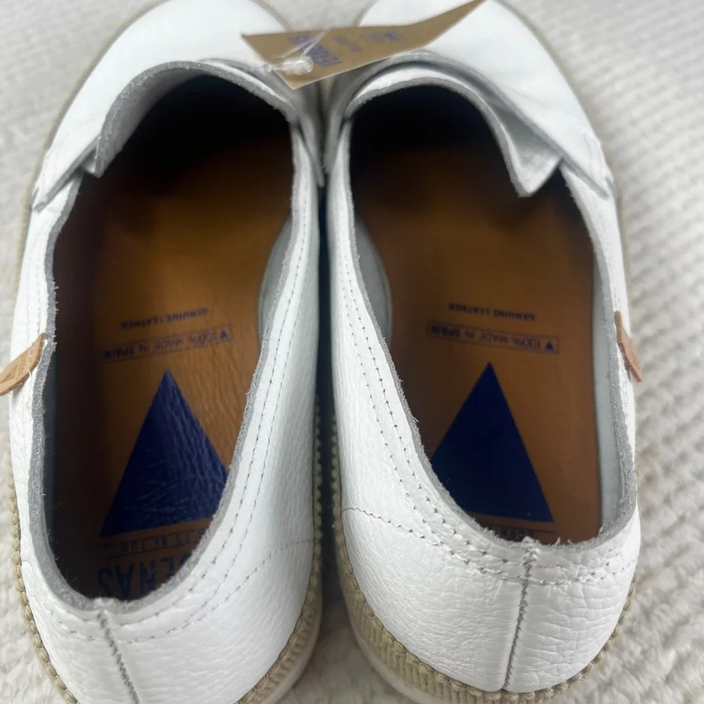 Verbenas White Pebbled Leather Penny Loafers Made in Spain Size 37/6.5-7 NEW